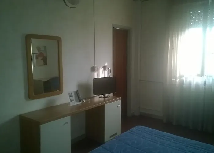 San Vitale מלון 2*