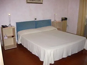 Hotel San Vitale 2*